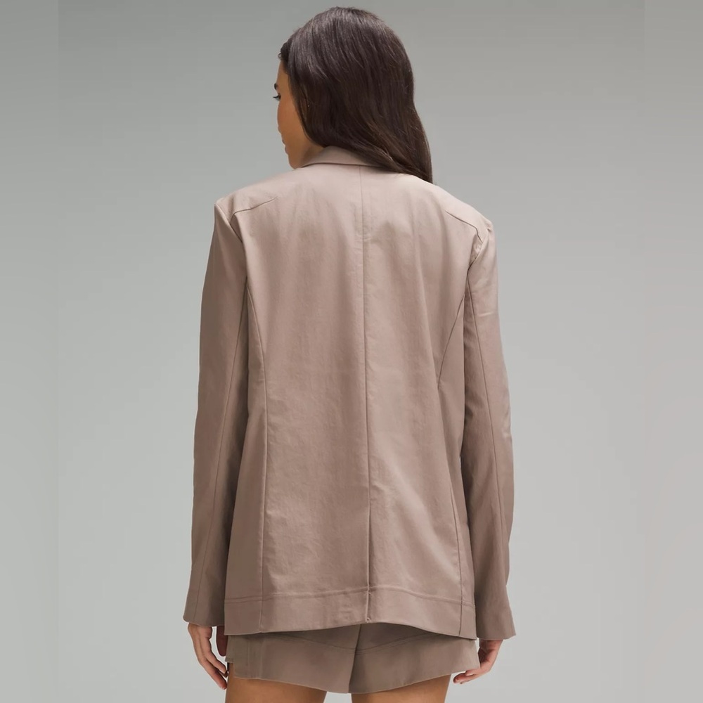 NWT Lululemon Relaxed-Fit Twill Blazer (taupe) - Picture 3 of 11